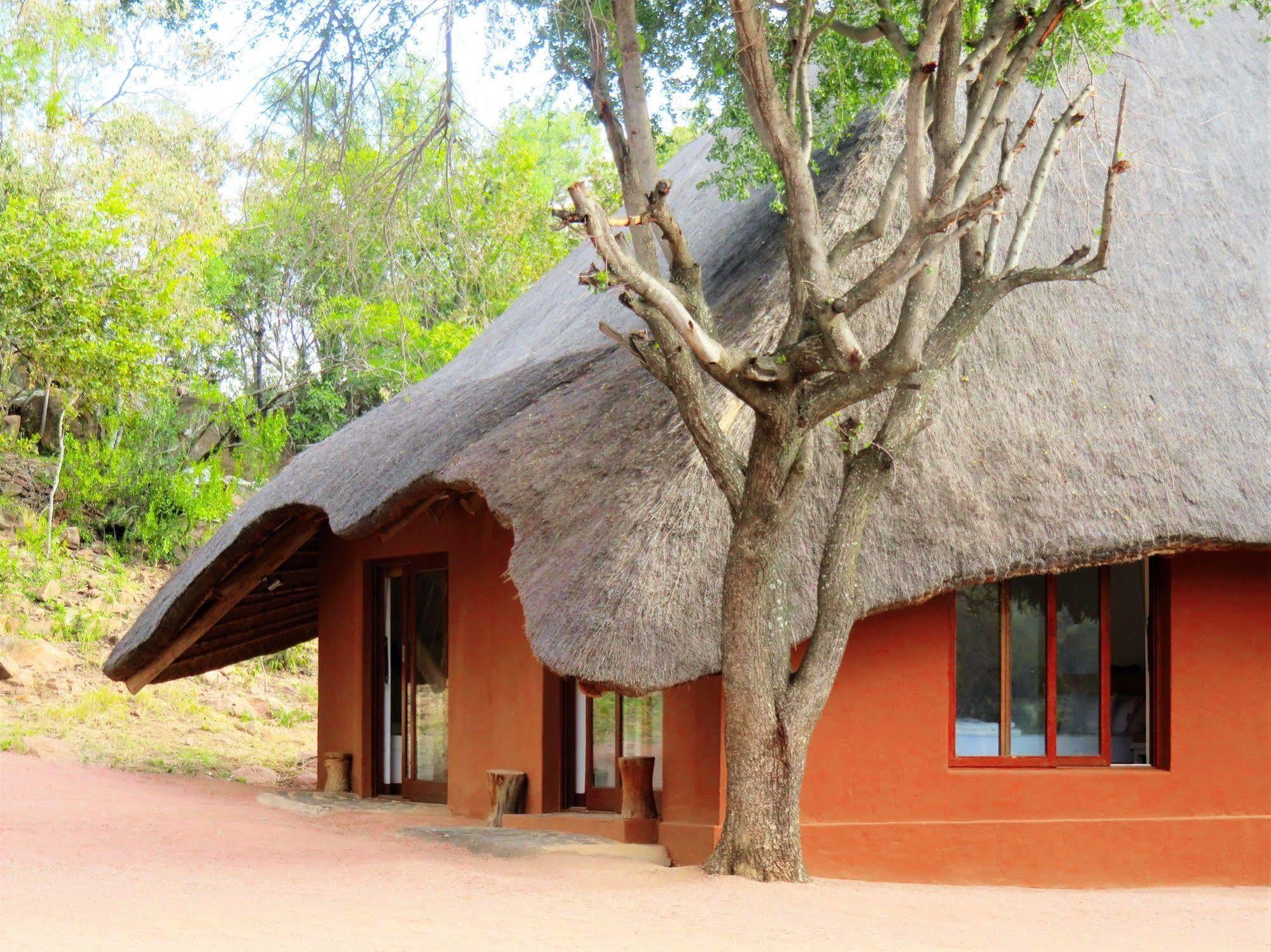 Zebras Crossing Private Game Lodge Modimolle Eksteriør bilde