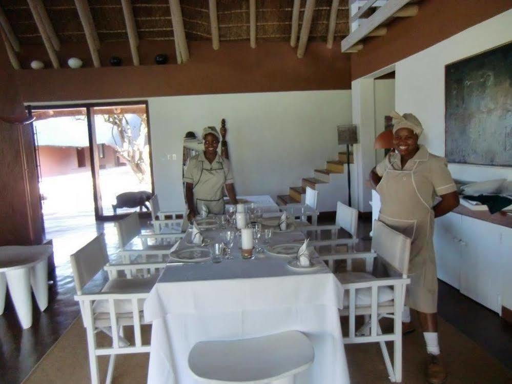 Zebras Crossing Private Game Lodge Modimolle Eksteriør bilde